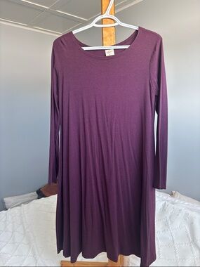 Long Sleeve Swing Dress in Plum by